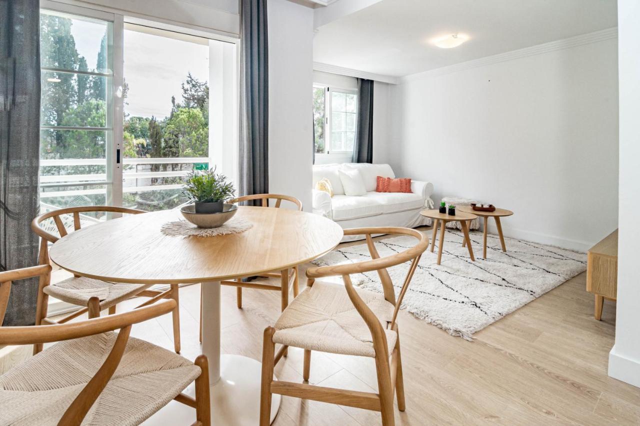 Apartment Go- Golden Banus By Roomservices *